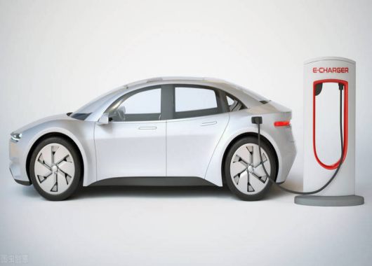 深圳積極爭(zhēng)奪新能源汽車行業(yè)領(lǐng)先地位，產(chǎn)業(yè)新格局正逐步形成